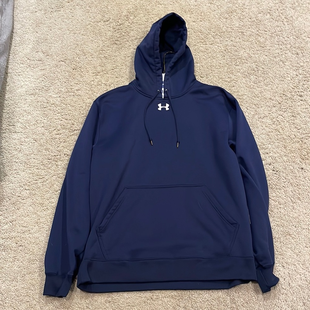 Under Armour size medium navy blue
